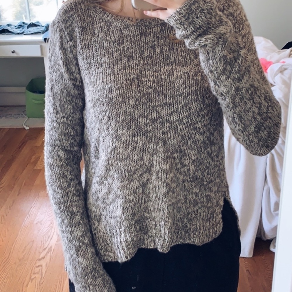 Abercrombie and Fitch Knitted Grey Sweater
